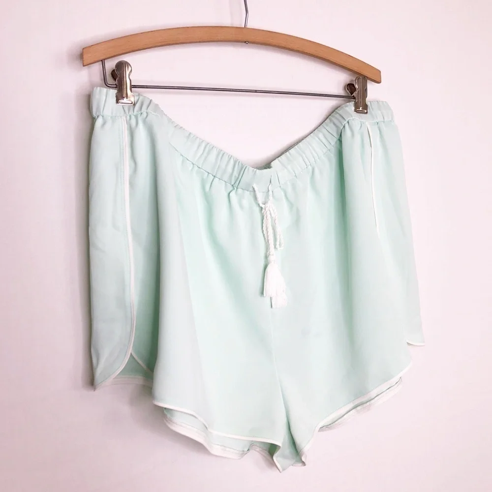 Negative how to green drawstring shorts